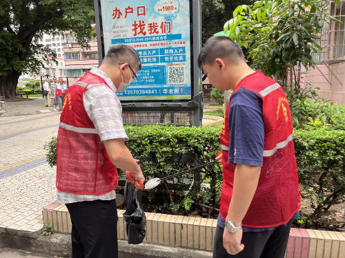 4月21日，结合爱国卫生月活动精神，花地街道退役军人服务站联合怡芳苑社区组织红棉老兵志愿者开展爱国卫生环境整治文明实践志愿服务活动B.png